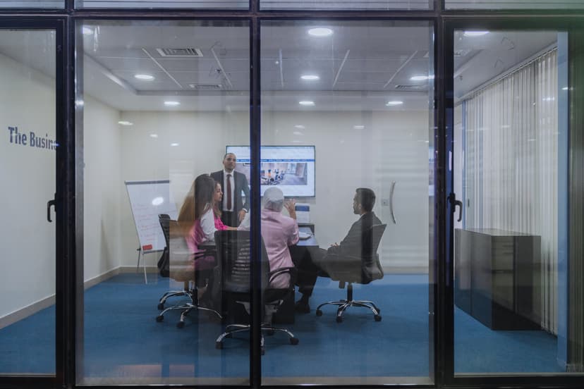 MEI - Meeting Room (2)